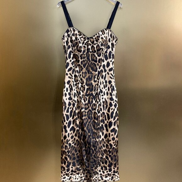 Dolce&Gabbana Leopard-Print Charmeuse Sheath Dress - Picture 9 of 12